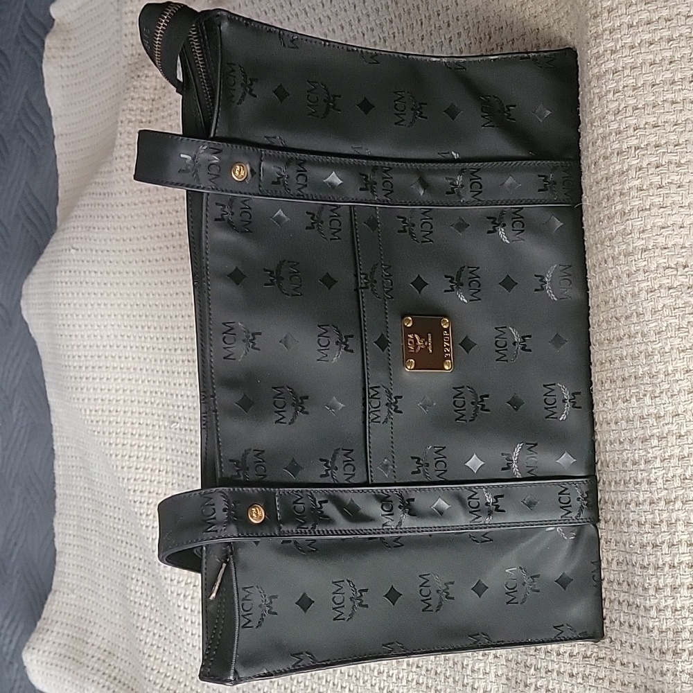 MCM black tote - giftable❤️